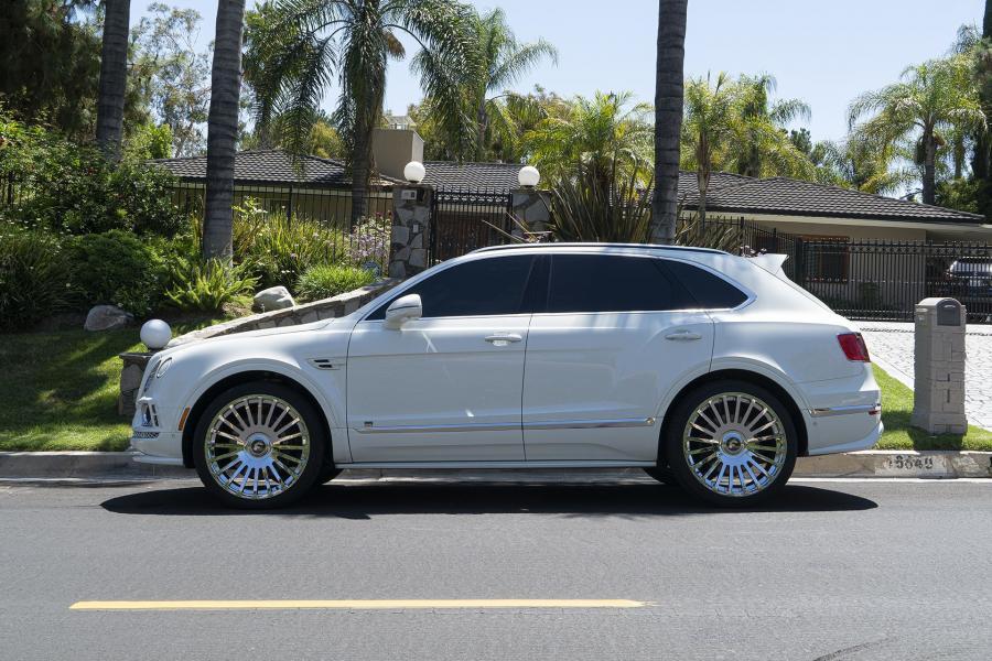  Bentley Bentayga on Forgiato Wheels (Singolo-M) 2019 года  (фото 6 из 6)